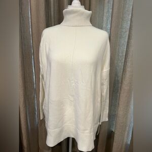 ANN TAYLOR turtleneck tunic sweater
